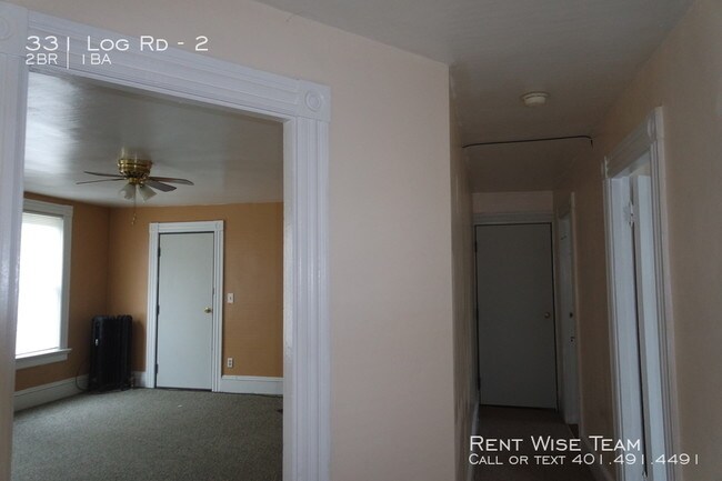 Building Photo - 331 Log Rd