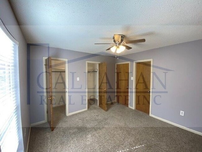 Building Photo - NLR 2 Bedroom Townhouse