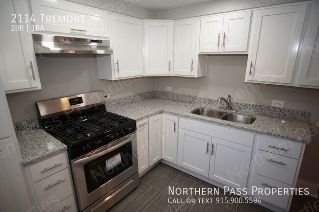 Building Photo - Charming 2 BDR Home Near Armendariz MS!
