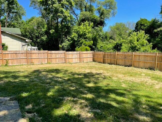 Foto del edificio - 200 Berwick Ave