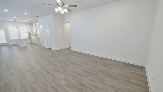 Foto del edificio - 2819 Orange Leaf Dr