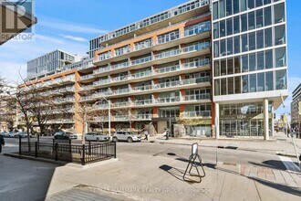 Building Photo - 360 McLeod St