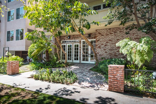 Foto del edificio - 14538 Benefit St
