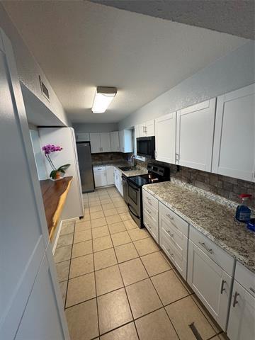 Building Photo - 3704 Cork Pl