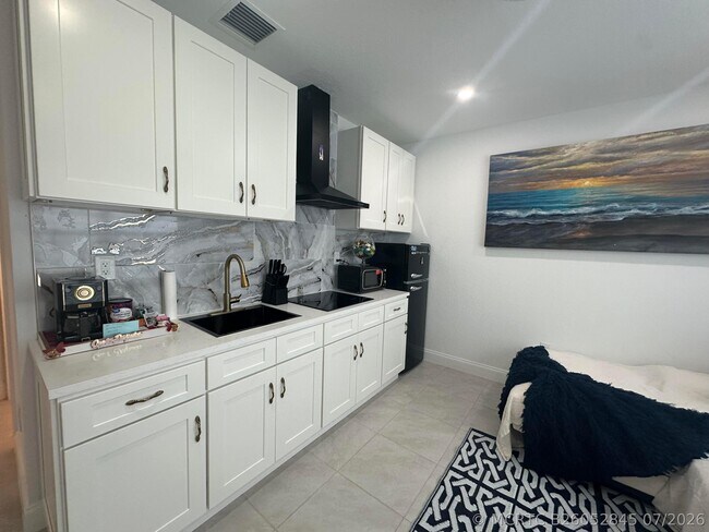 Foto del edificio - 517 SW Halden Ave