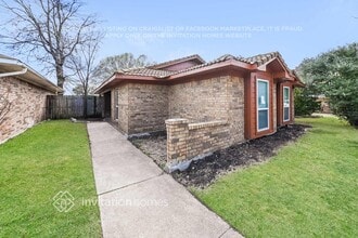 Building Photo - 1112 Sandalwood Ln