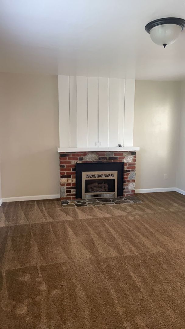 Foto del edificio - Cozy and Spacious 2-Bedroom House!