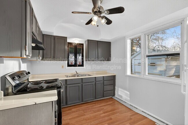 Foto del edificio - 7160 Beulah Ave