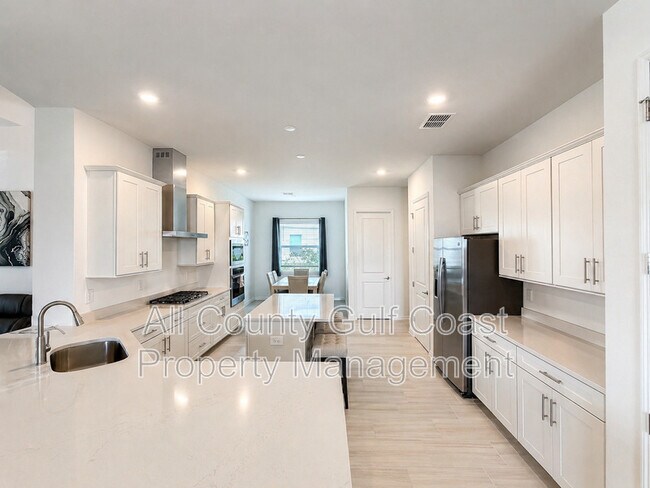 Foto del edificio - 5628 Lightning Whelk Ln