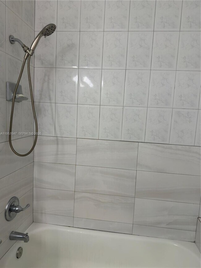 Foto del edificio - 8856 NW 140th Ln