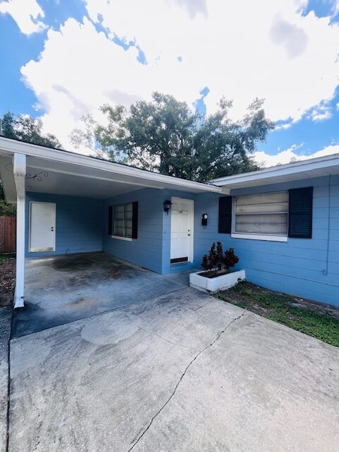 Foto principal - 136 E Harding St