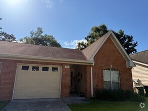 Building Photo - 1253 Mosswood Chase