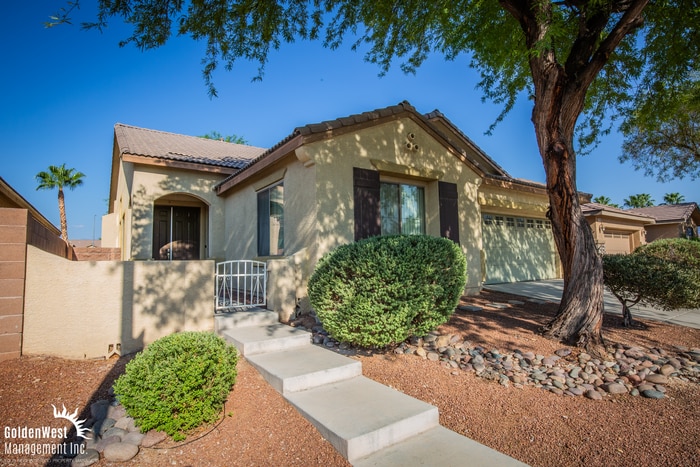 Foto principal - Gorgeous 3Bdm + Den 3Ba Home near Aliante ...