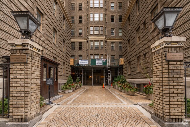 Building Photo - Harperly Hall