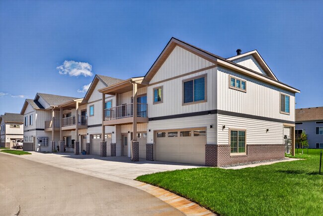 Building Photo - Autumn Townhomes