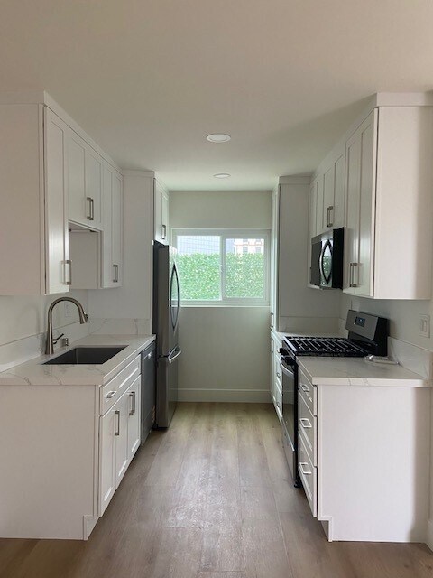 Foto del edificio - 5322 Virginia Ave