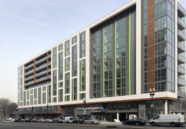 The George - The George Apartments