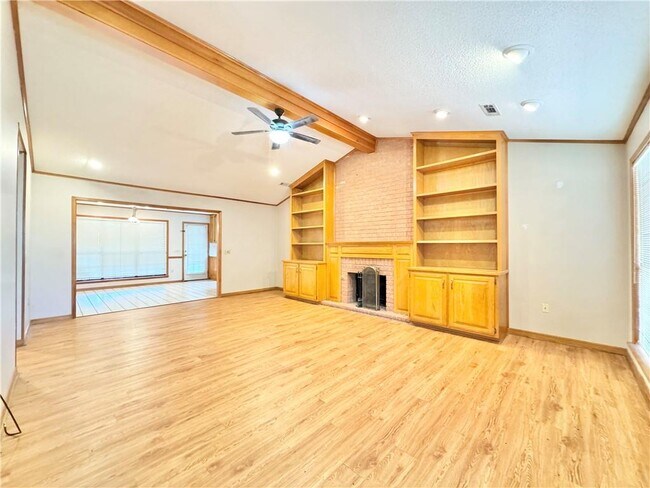 Foto del edificio - 3500 W Hemlock St