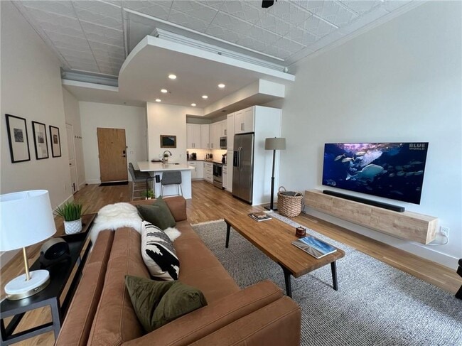 Building Photo - 3400 Malone Dr