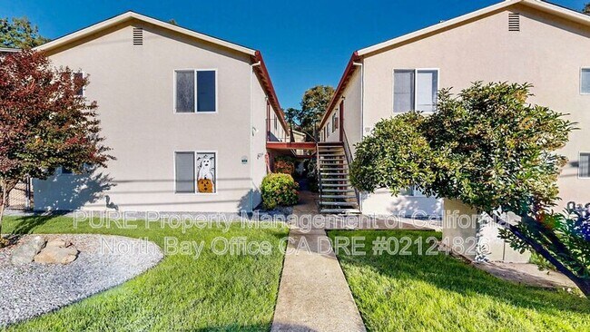 Foto del edificio - 308 Cooper Ln