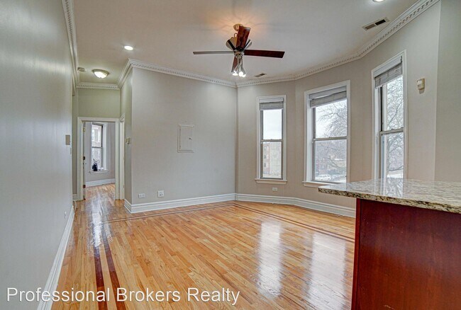 Building Photo - 2 br, 2 bath House - 4858 S Prairie Ave Un...