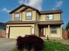 Building Photo - 2516 Kodiak Ct NE