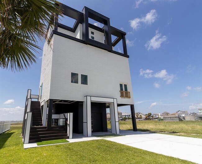 Foto del edificio - 830 Tiki Dr