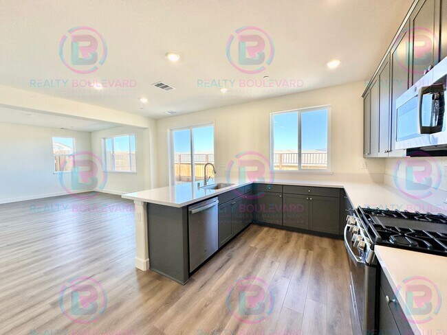 Foto del edificio - Brand New Lennar Home in the Five Ridges C...