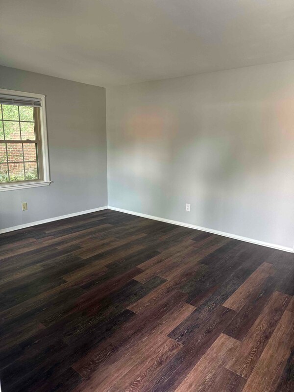 Foto del edificio - 1310 Queens Rd