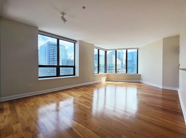 Foto del edificio - 400 N La Salle Dr