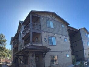 Building Photo - 1650 Ponderosa Pkwy