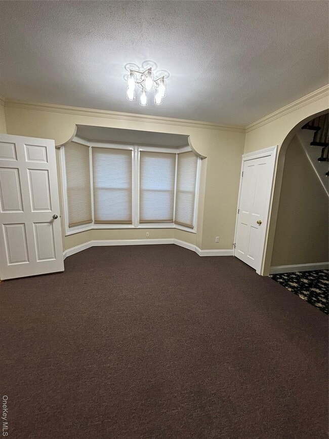 Building Photo - 445 N Country Rd