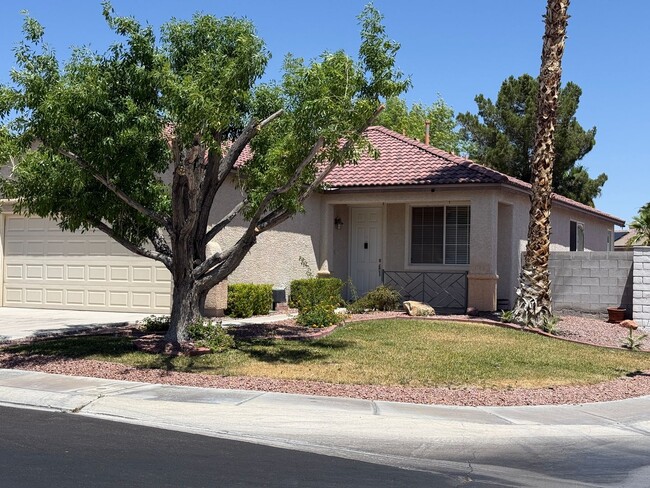 Foto del edificio - 3bd/2bath Single Story Home!