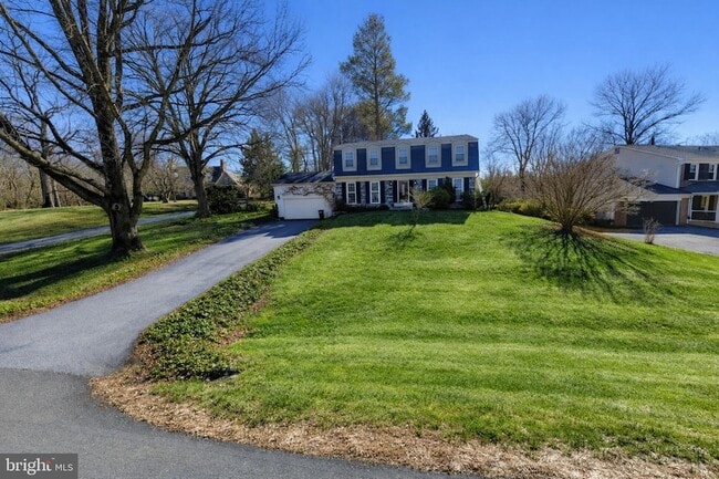 Building Photo - 1700 Chester Mill Rd