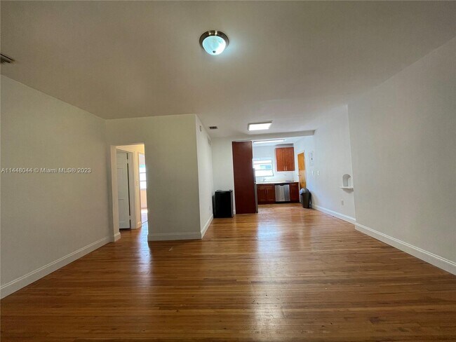 Foto del edificio - 1320 15th St