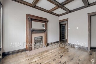 Building Photo - 3233 Charlotte St