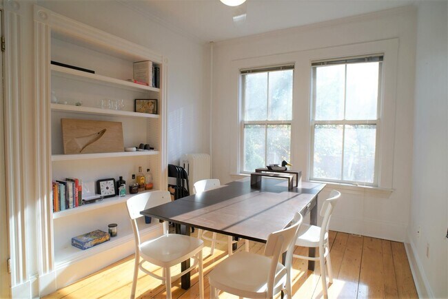 Foto del edificio - 28 Healey St