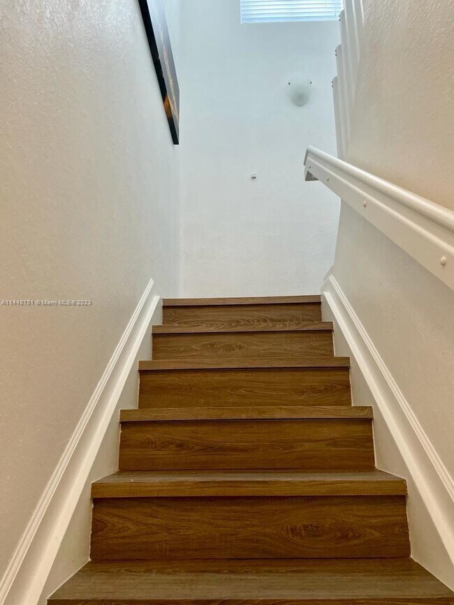 Foto del edificio - 8900 NW 97th Ave