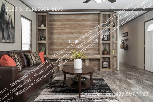 Building Photo - 2120 S Burleson Blvd