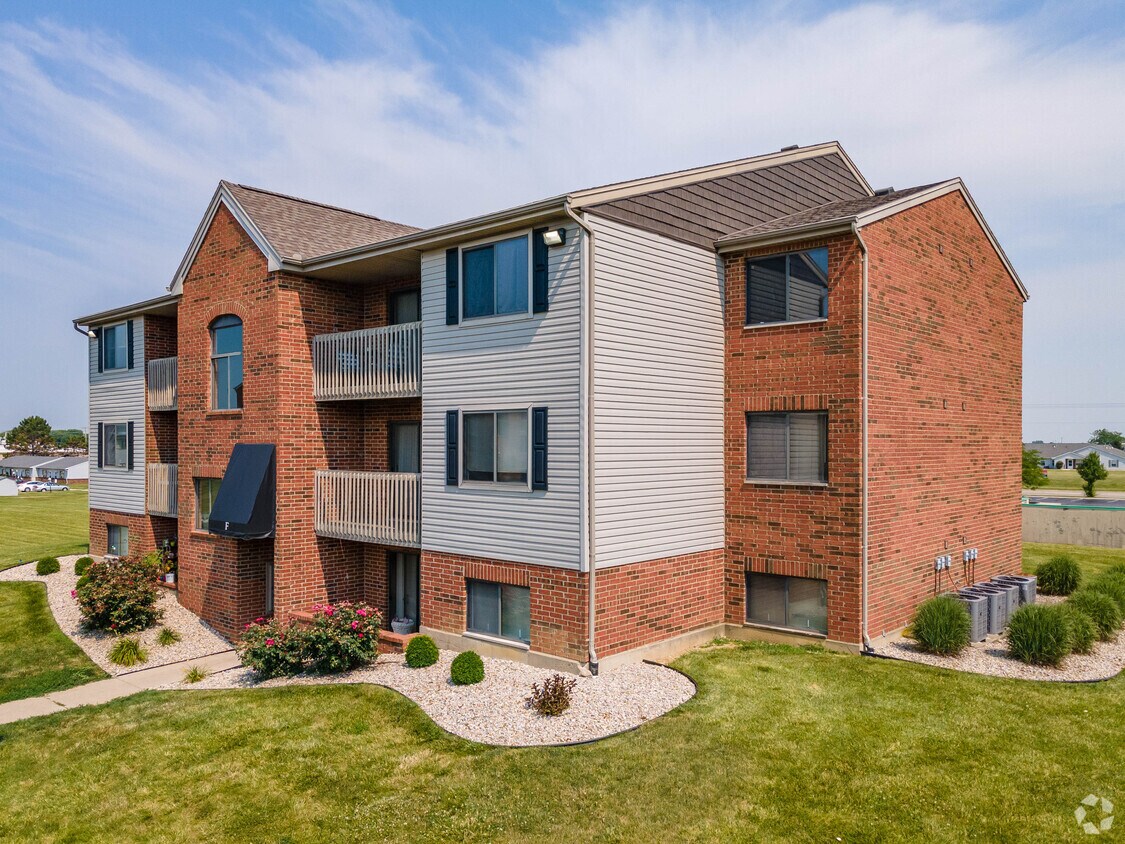 HUNTERS OAK APARTMENTS Apartments in Greenville, OH