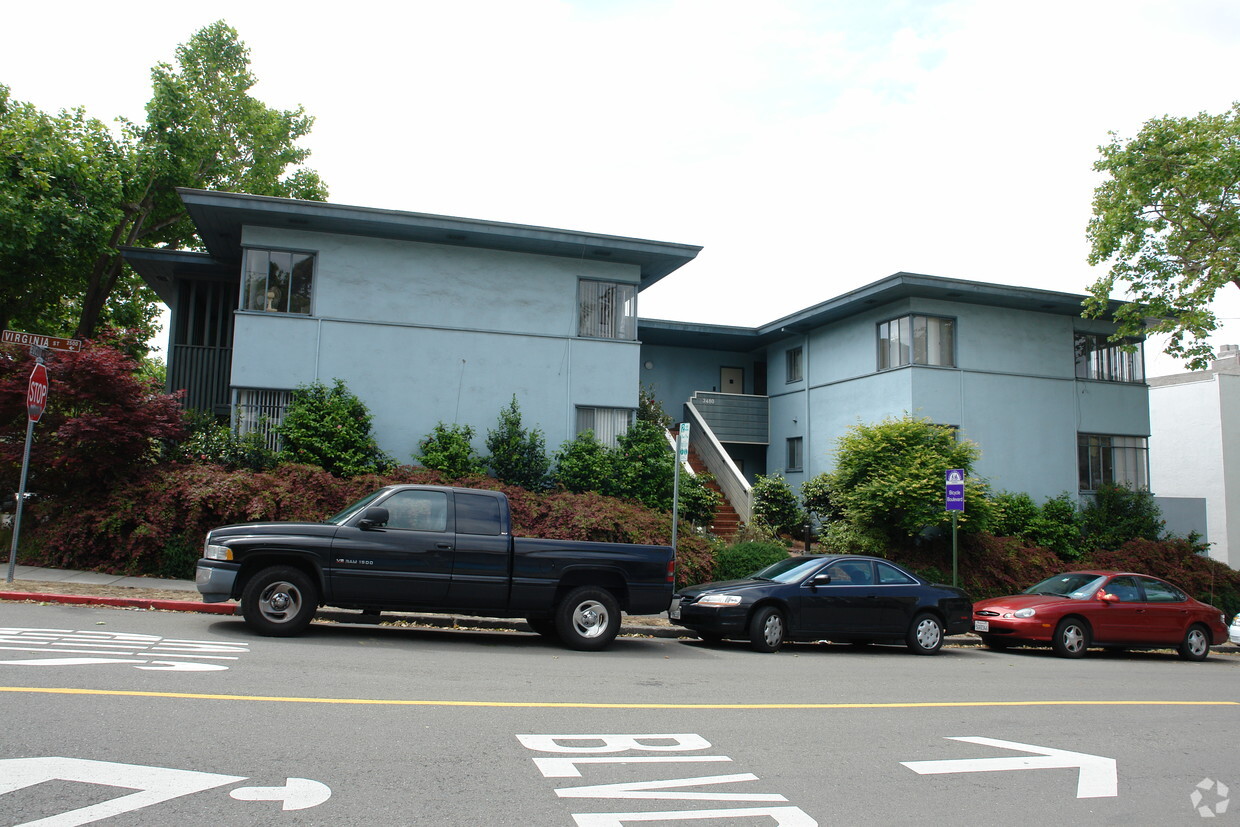 Primary Photo - 2480 Virginia St