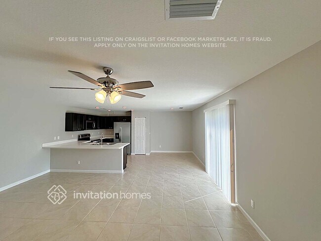 Foto del edificio - 4660 SW Keats St