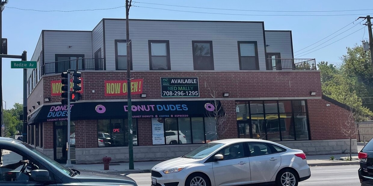 Foto principal - 10301 S Kedzie Ave