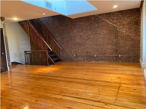 Foto del edificio - 544 Massachusetts Ave