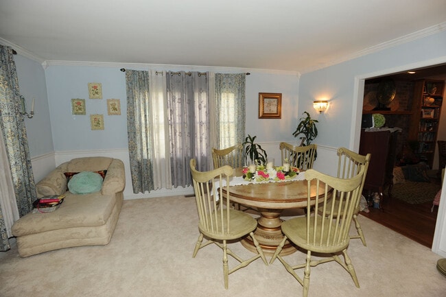 Foto del edificio - 2788 Pinewood Dr