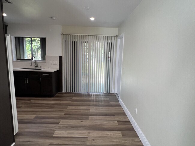 Foto del edificio - 1329 SE Vestridge Ln