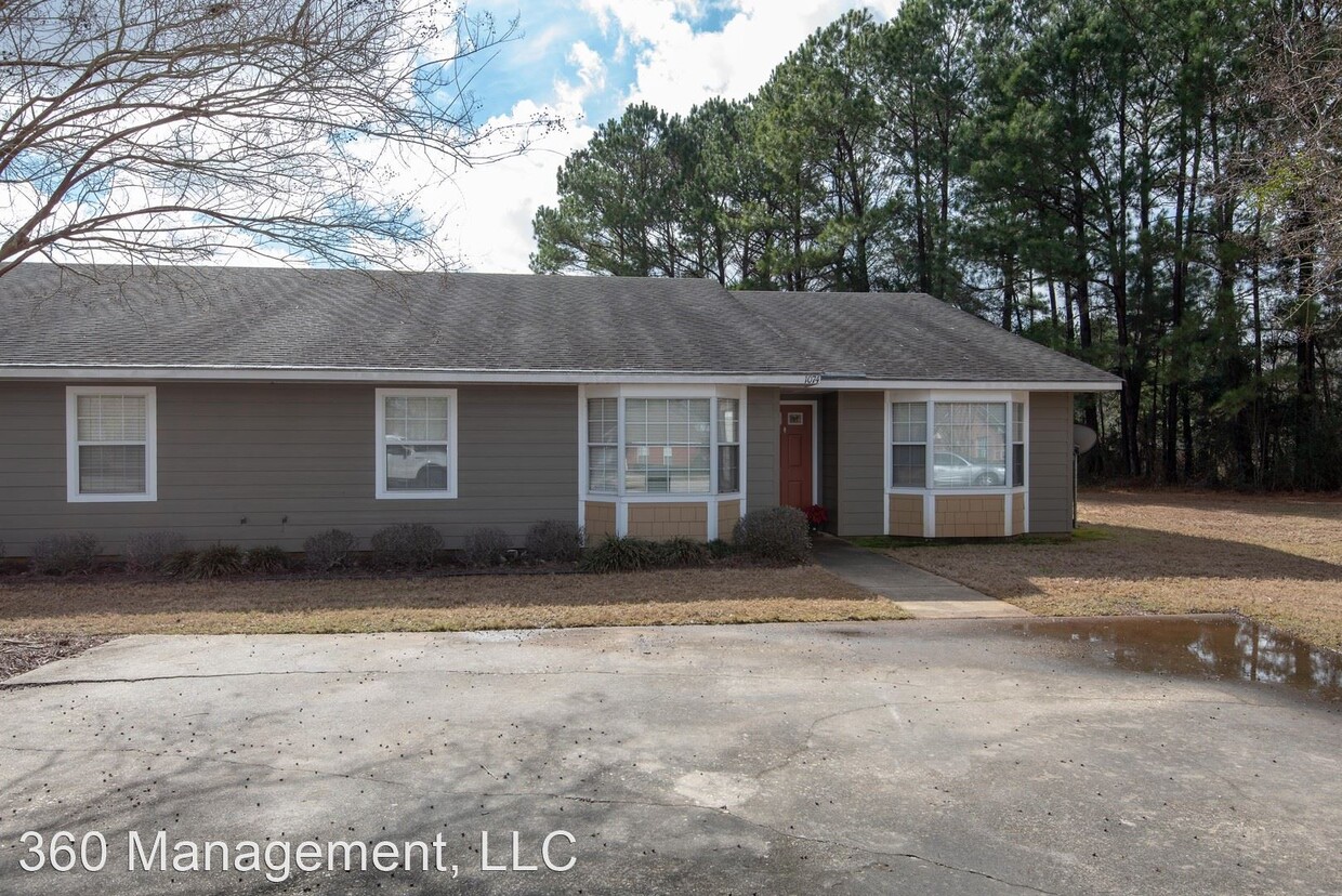 Primary Photo - 1074-1076 Northpointe Cir