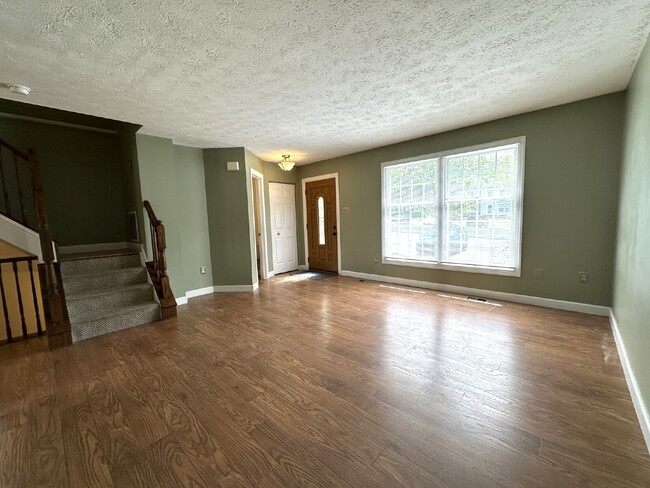 Foto del edificio - Three Bedroom Townhome in New Market