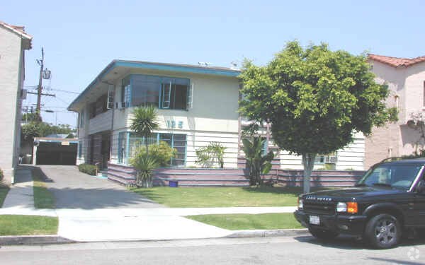 Primary Photo - 125 N Hamilton Dr