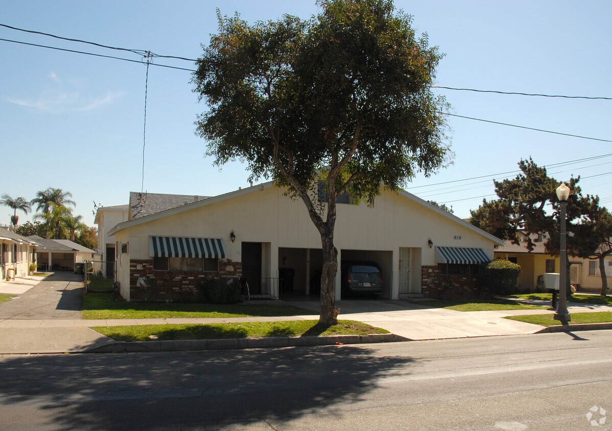 Foto del edificio - 616 S Sierra Vista Ave